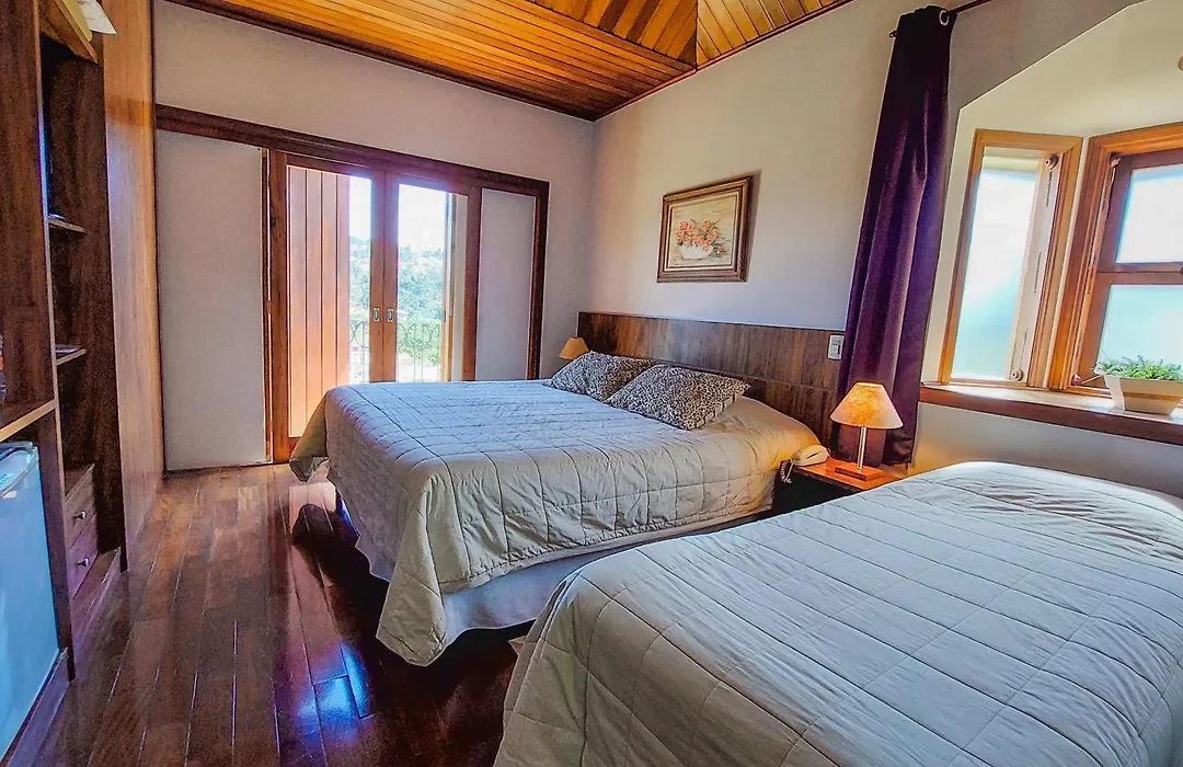 Pousada Victoria Villa By Nacional Inn - A 800 Metros Da Vila Capivari-1